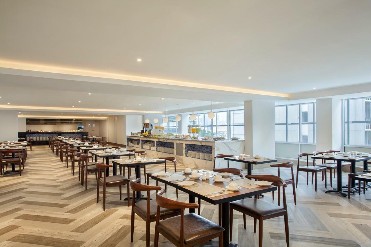 Days Hotel & Suites By Wyndham Kl - Chan Sow Lin Mrt Or Lrt Куала Лумпур Екстериор снимка